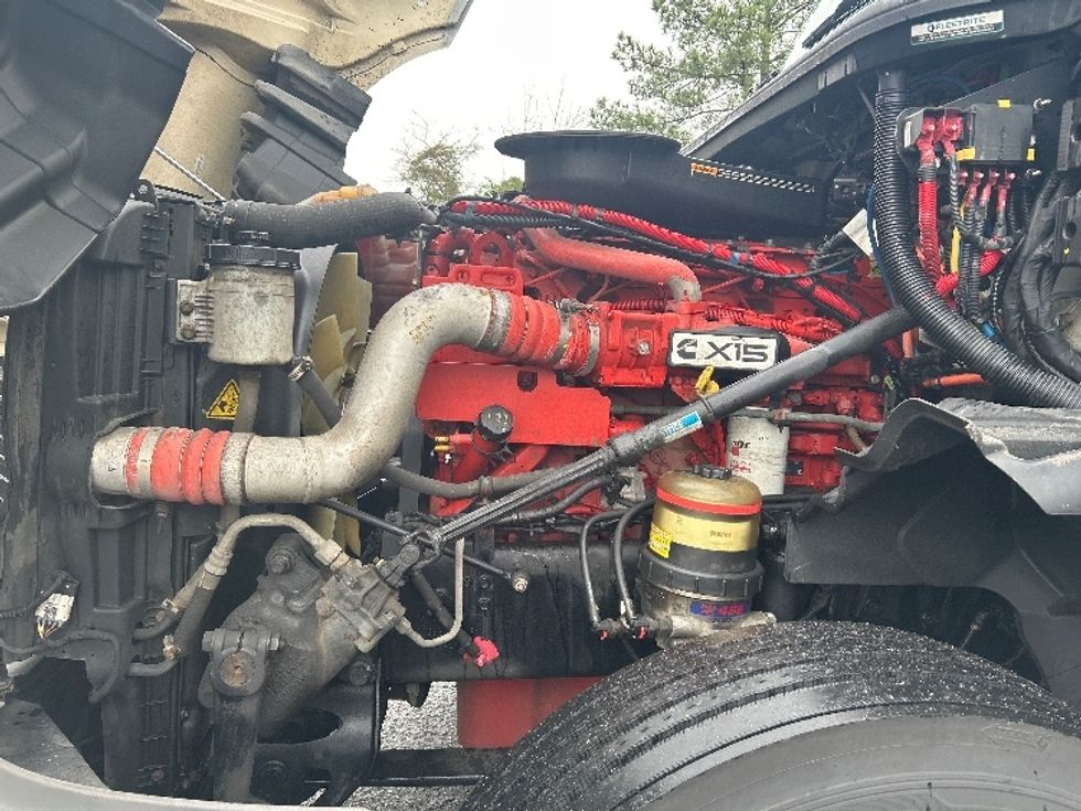 Sleeper Tractor-Heavy Duty Tractors-International-2023-LT625-Lexington-SC-626,528\n\t\tmiles-$ 44,500 - Image 20