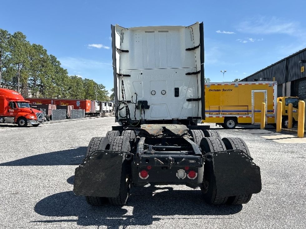 Sleeper Tractor-Heavy Duty Tractors-International-2023-LT625-Lexington-SC-626,528\n\t\tmiles-$ 44,500 - Image 6
