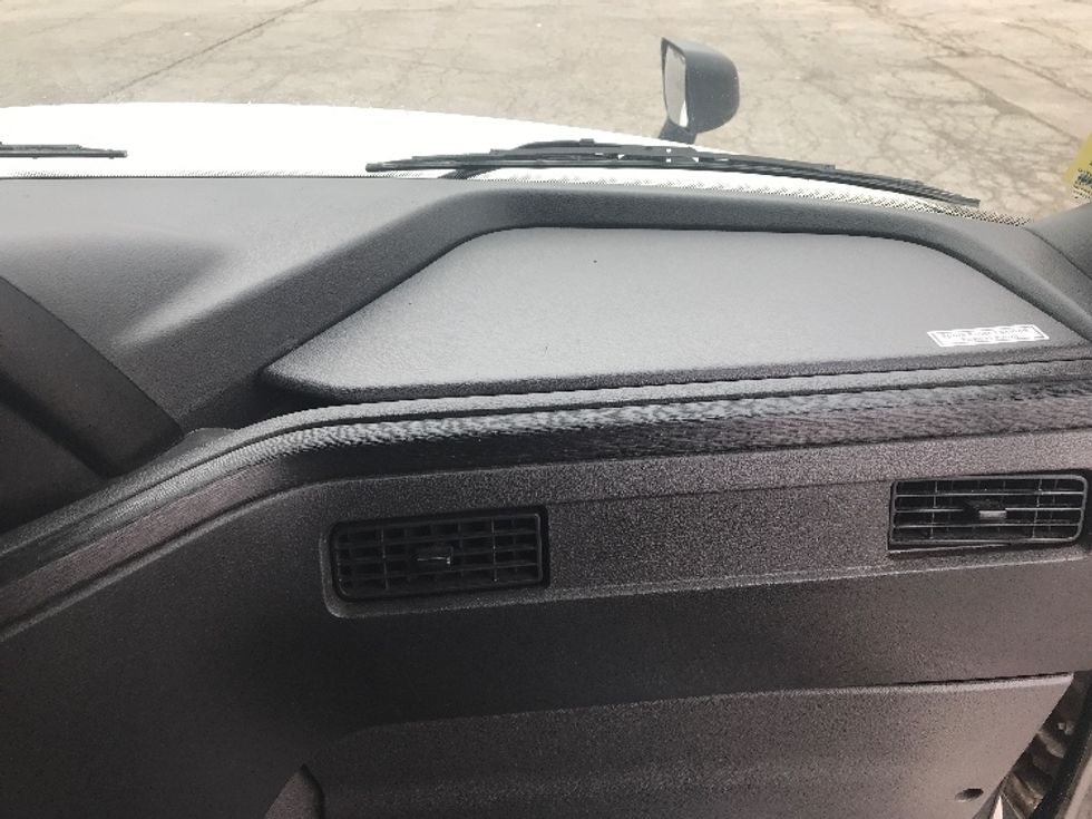 Sleeper Tractor-Heavy Duty Tractors-International-2023-LT625-Lincoln-NE-466,345\n\t\tmiles-$ 62,750 - Image 14