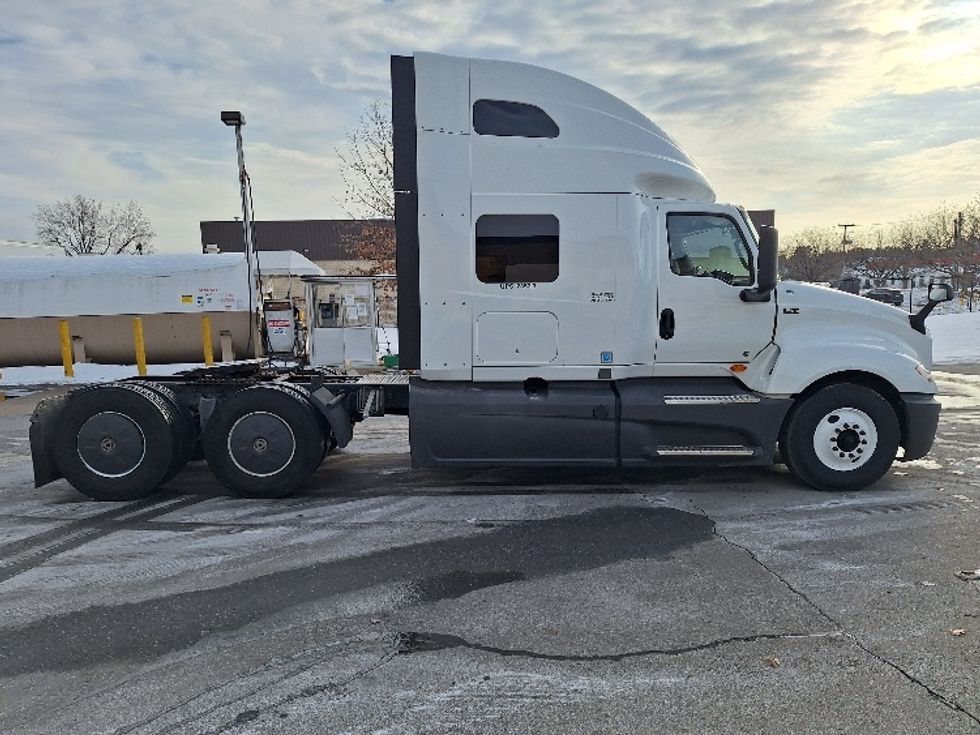 Sleeper Tractor-Heavy Duty Tractors-International-2023-LT625-Londonderry-NH-629,069\n\t\tmiles-$ 45,000 - Image 8