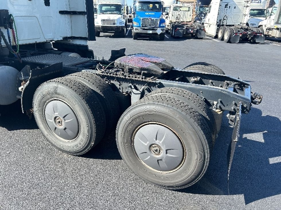 Sleeper Tractor-Heavy Duty Tractors-International-2023-LT625-Louisville-KY-492,243\n\t\tmiles-$ 57,750 - Image 22