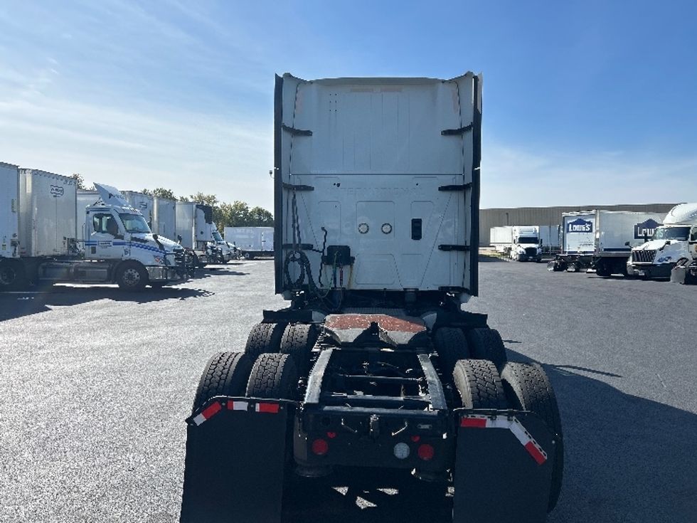Sleeper Tractor-Heavy Duty Tractors-International-2023-LT625-Louisville-KY-492,243\n\t\tmiles-$ 57,750 - Image 6