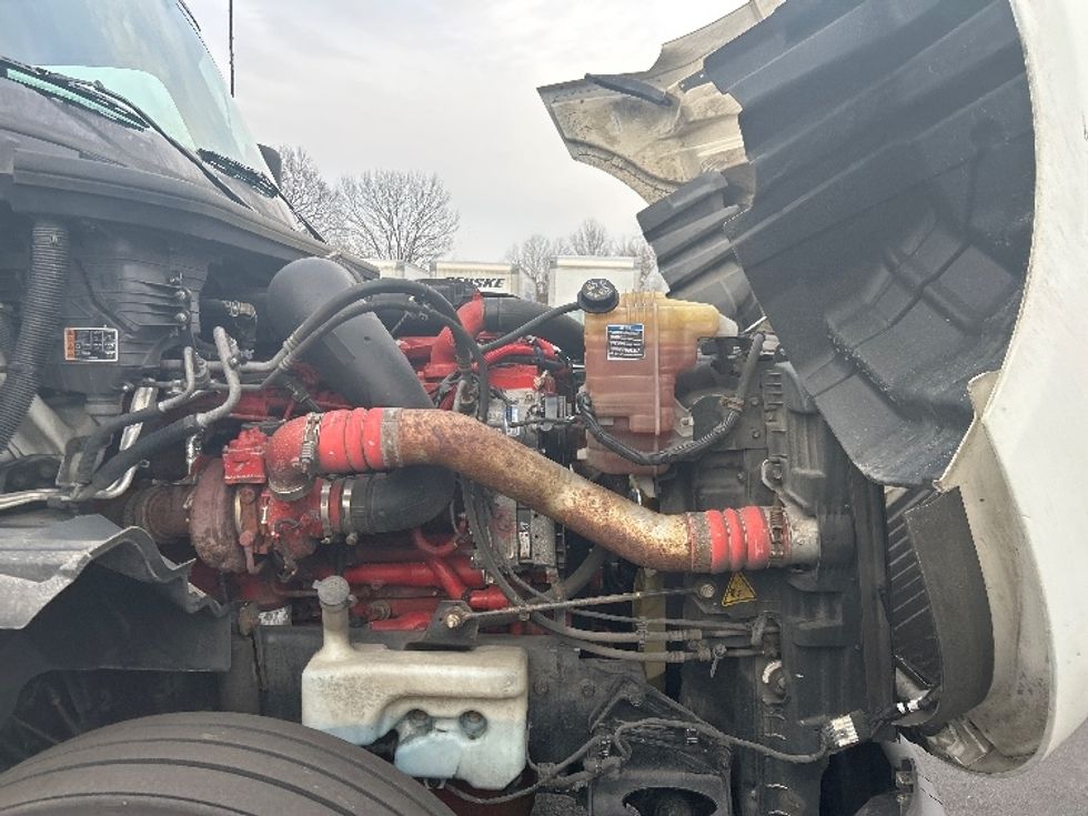 Sleeper Tractor-Heavy Duty Tractors-International-2023-LT625-Louisville-KY-505,773\n\t\tmiles-$ 54,500 - Image 20