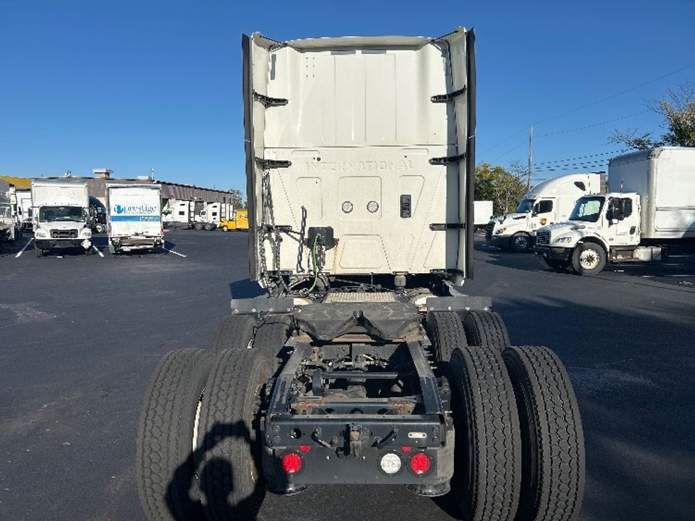 Sleeper Tractor-Heavy Duty Tractors-International-2023-LT625-Louisville-KY-549,104\n\t\tmiles-$ 54,250 - Image 6