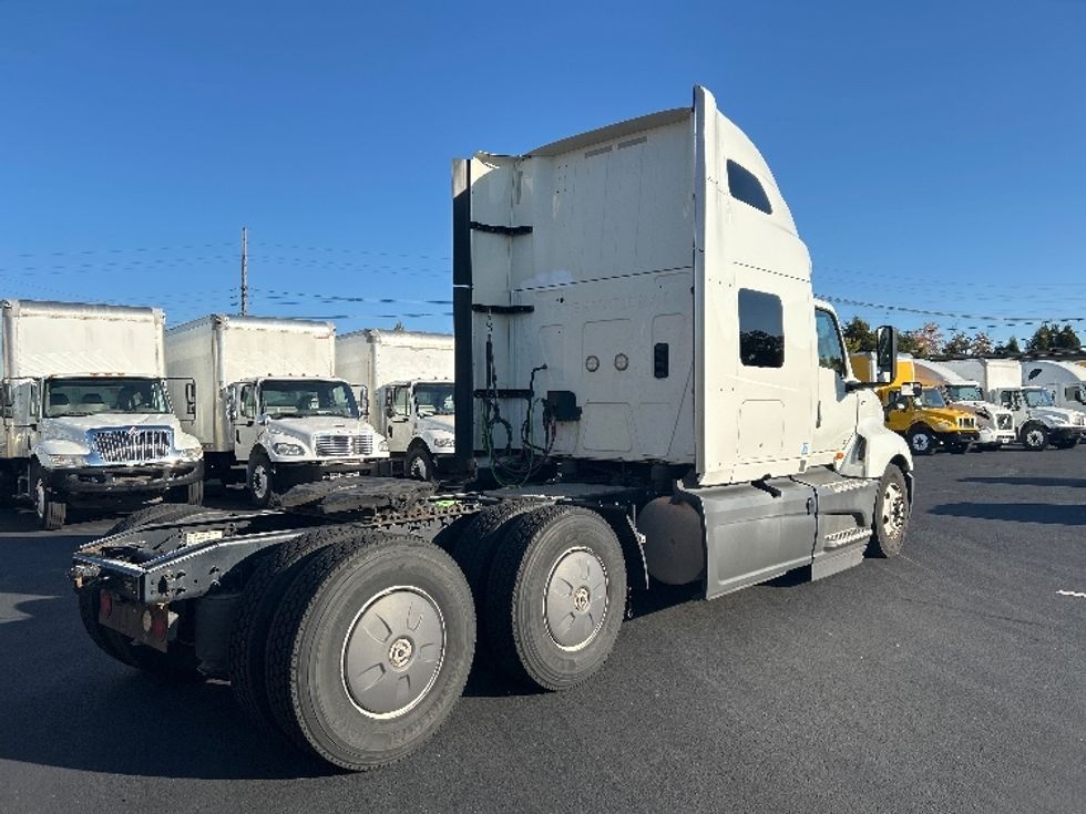 Sleeper Tractor-Heavy Duty Tractors-International-2023-LT625-Louisville-KY-550,883\n\t\tmiles-$ 54,000 - Image 7