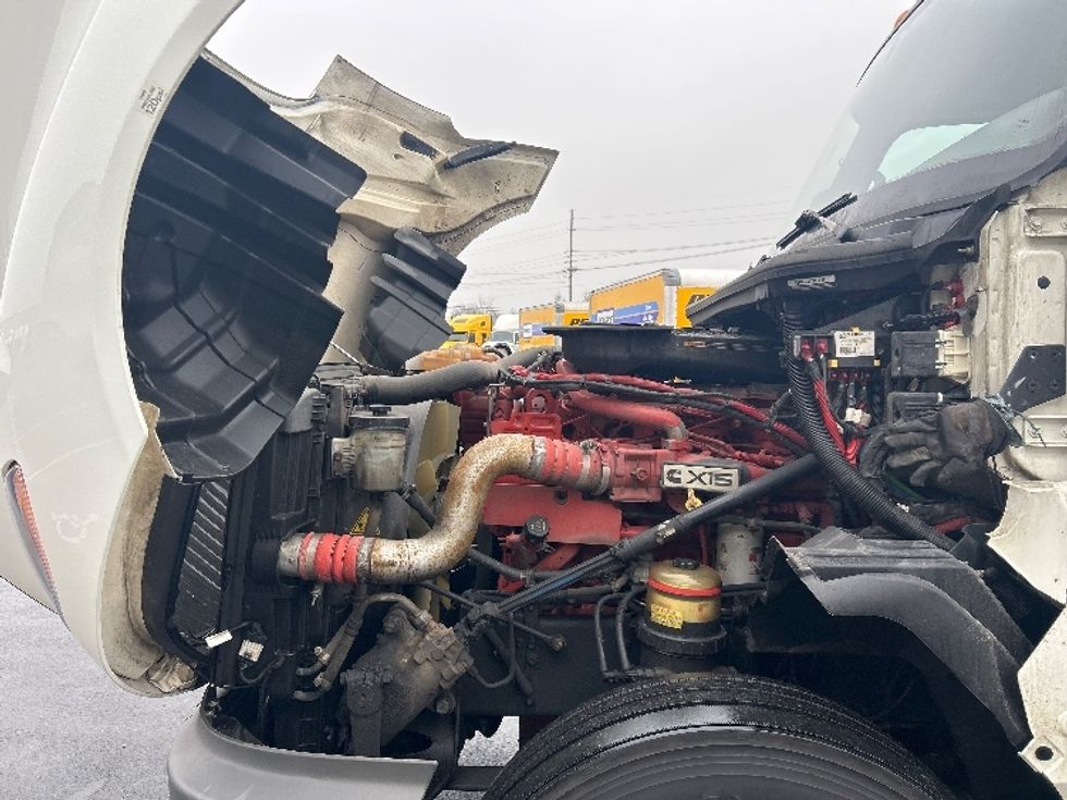 Sleeper Tractor-Heavy Duty Tractors-International-2023-LT625-Louisville-KY-552,389\n\t\tmiles-$ 52,000 - Image 21