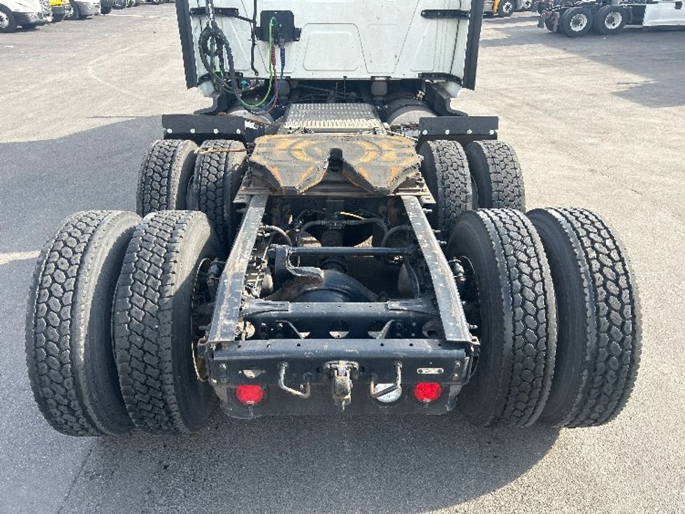 Sleeper Tractor-Heavy Duty Tractors-International-2023-LT625-Louisville-KY-590,504\n\t\tmiles-$ 46,500 - Image 6