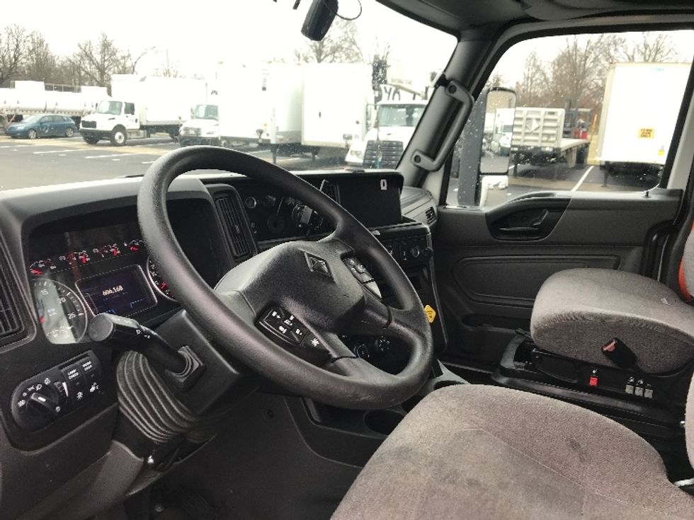 Sleeper Tractor-Heavy Duty Tractors-International-2023-LT625-Louisville-KY-606,169\n\t\tmiles-$ 47,000 - Image 10
