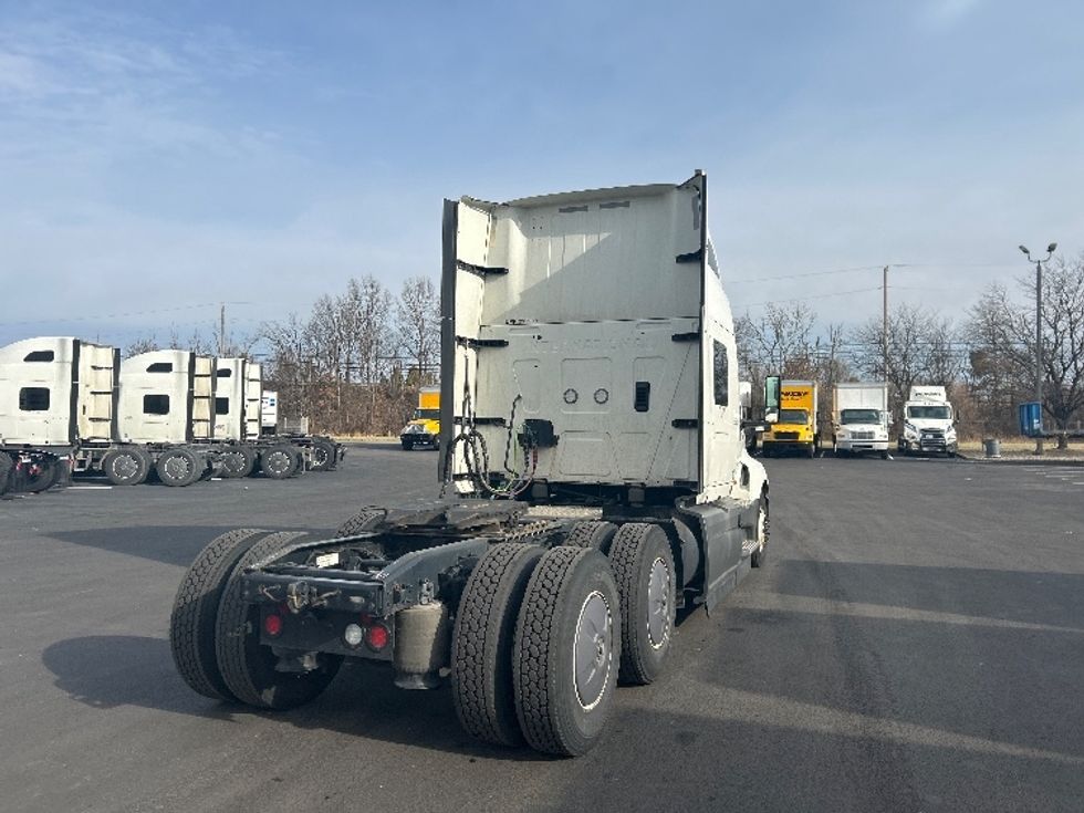 Sleeper Tractor-Heavy Duty Tractors-International-2023-LT625-Louisville-KY-651,338\n\t\tmiles-$ 40,750 - Image 7
