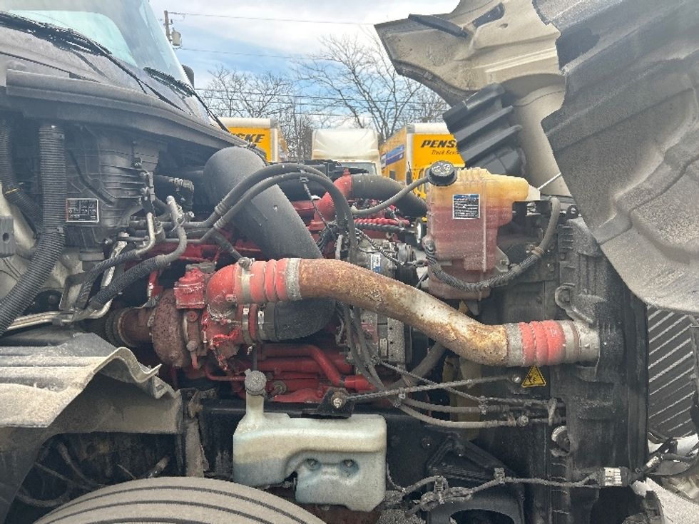 Sleeper Tractor-Heavy Duty Tractors-International-2023-LT625-Louisville-KY-651,678\n\t\tmiles-$ 40,750 - Image 20