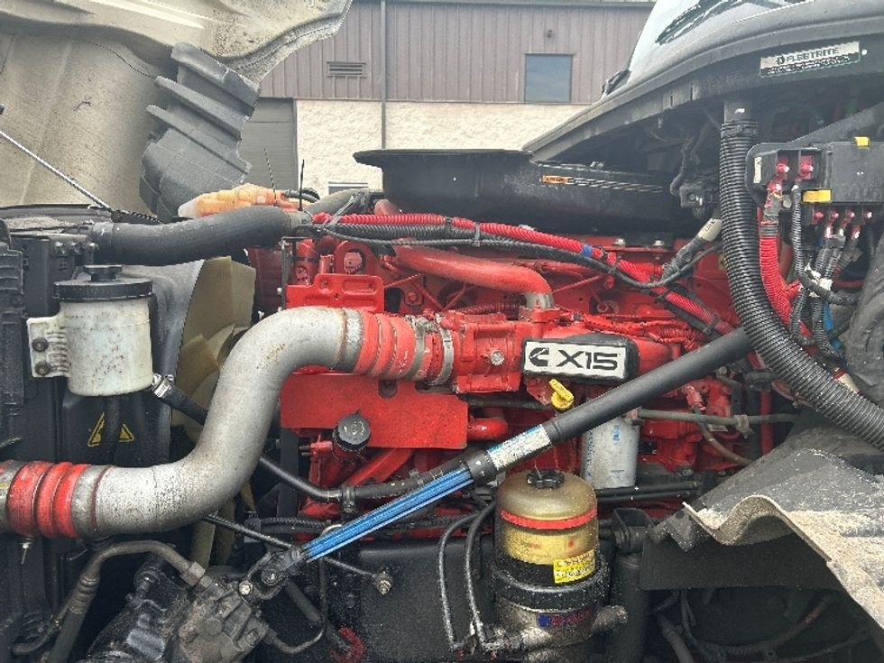 Sleeper Tractor-Heavy Duty Tractors-International-2023-LT625-Louisville-KY-651,678\n\t\tmiles-$ 40,750 - Image 21