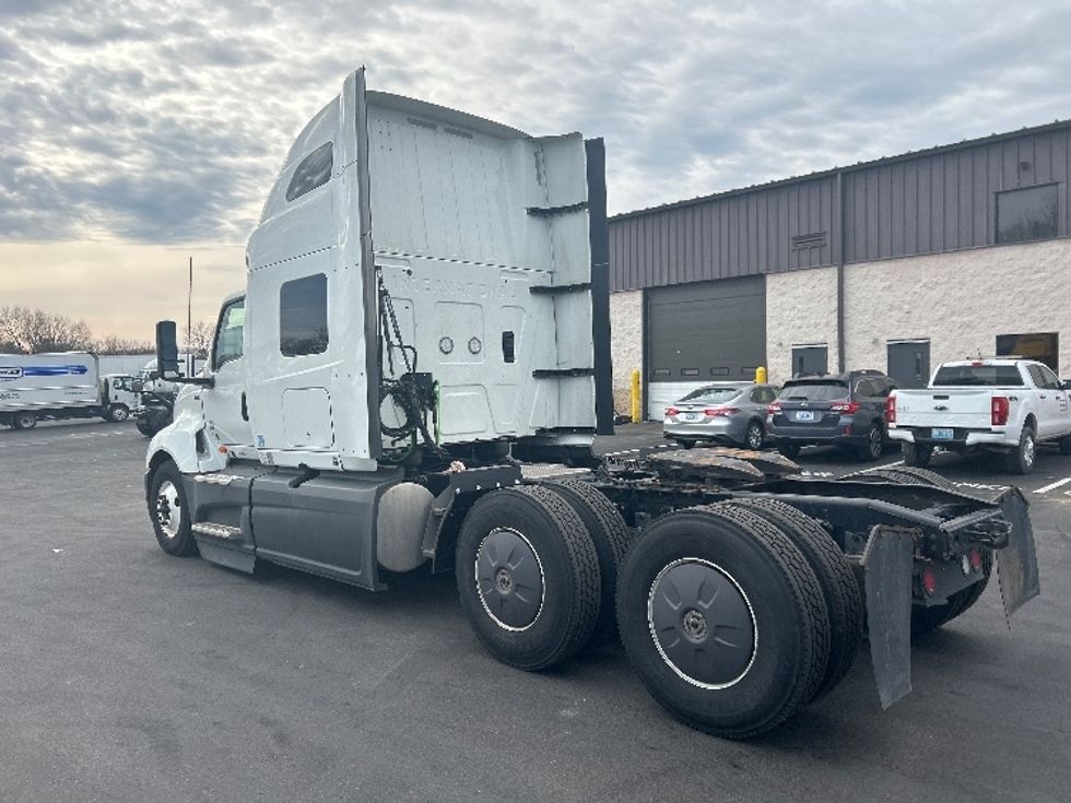 Sleeper Tractor-Heavy Duty Tractors-International-2023-LT625-Louisville-KY-651,678\n\t\tmiles-$ 40,750 - Image 5