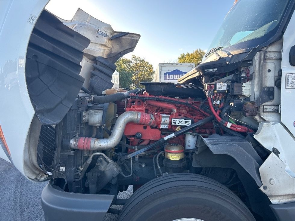 Sleeper Tractor-Heavy Duty Tractors-International-2023-LT625-Louisville-KY-661,179\n\t\tmiles-$ 43,750 - Image 21