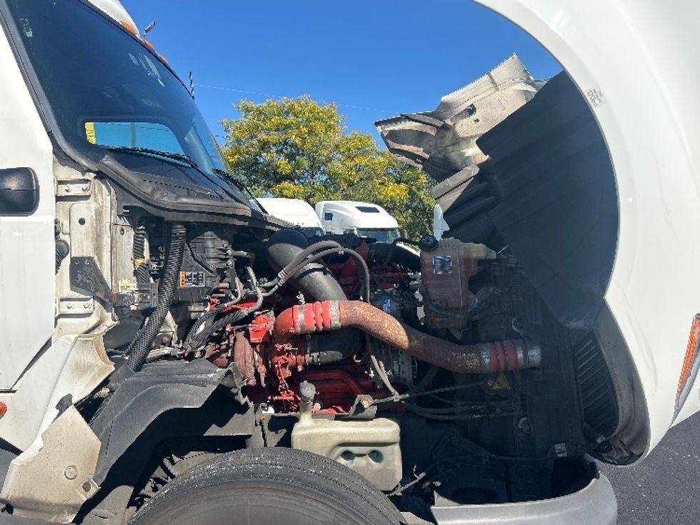 Sleeper Tractor-Heavy Duty Tractors-International-2023-LT625-Louisville-KY-676,518\n\t\tmiles-$ 42,250 - Image 20