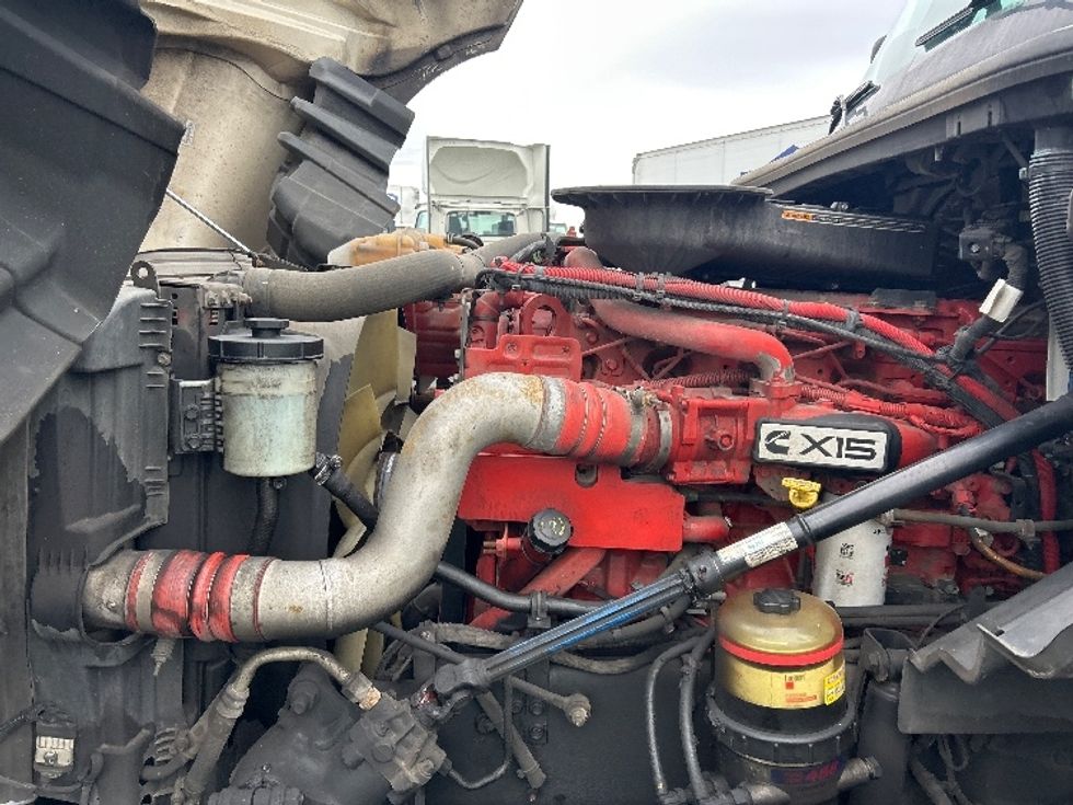 Sleeper Tractor-Heavy Duty Tractors-International-2023-LT625-Louisville-KY-687,280\n\t\tmiles-$ 41,250 - Image 21