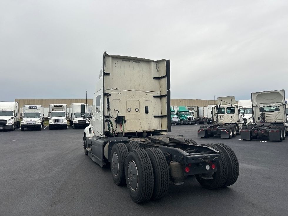 Sleeper Tractor-Heavy Duty Tractors-International-2023-LT625-Louisville-KY-687,280\n\t\tmiles-$ 41,250 - Image 7