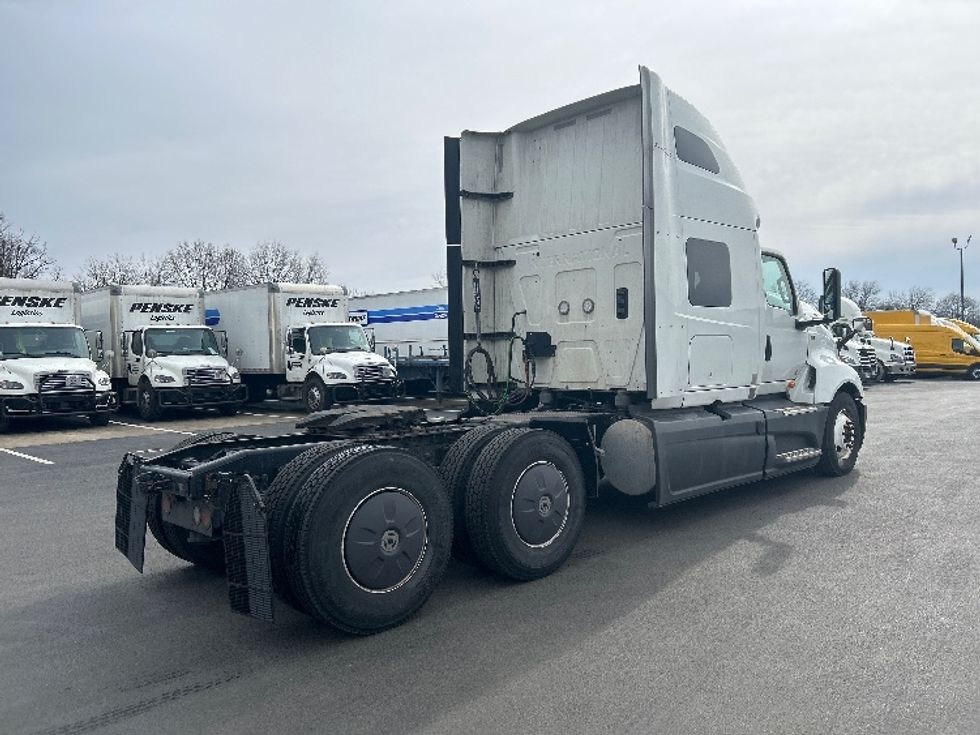 Sleeper Tractor-Heavy Duty Tractors-International-2023-LT625-Louisville-KY-702,590\n\t\tmiles-$ 36,000 - Image 7