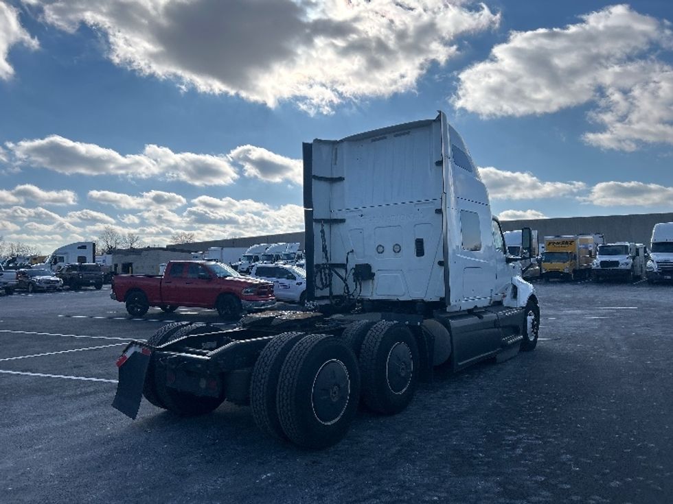 Sleeper Tractor-Heavy Duty Tractors-International-2023-LT625-Louisville-KY-751,398\n\t\tmiles-$ 34,750 - Image 7