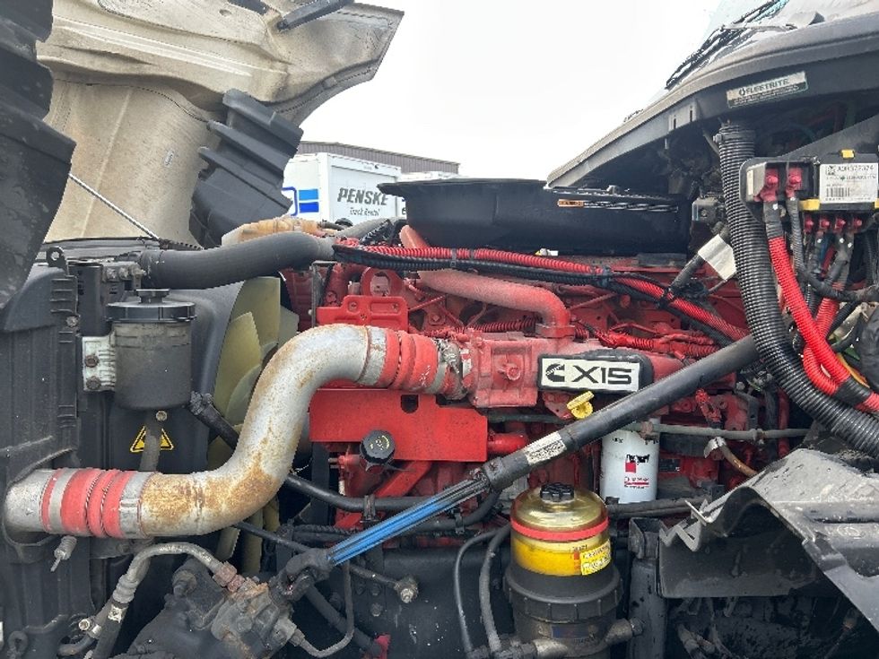 Sleeper Tractor-Heavy Duty Tractors-International-2023-LT625-Louisville-KY-773,824\n\t\tmiles-$ 39,250 - Image 21