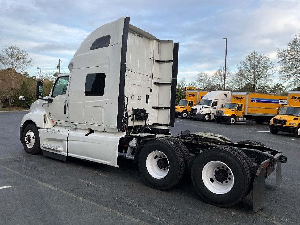Sleeper Tractor-Heavy Duty Tractors-International-2023-LT625-Mebane-NC-423,048\n\t\tmiles-$ 65,000 - Image 5