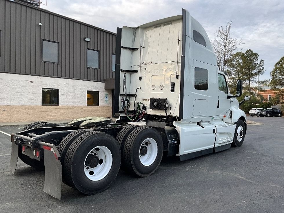 Sleeper Tractor-Heavy Duty Tractors-International-2023-LT625-Mebane-NC-423,048\n\t\tmiles-$ 65,000 - Image 7