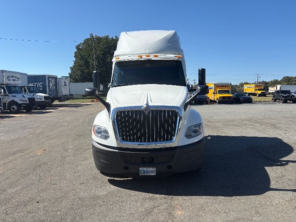 Sleeper Tractor-Heavy Duty Tractors-International-2023-LT625-Mebane-NC-504,711\n\t\tmiles-$ 73,000 - Image 2