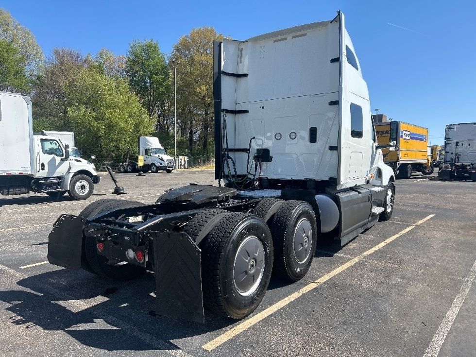 Sleeper Tractor-Heavy Duty Tractors-International-2023-LT625-Memphis-TN-580,653\n\t\tmiles-$ 49,250 - Image 7