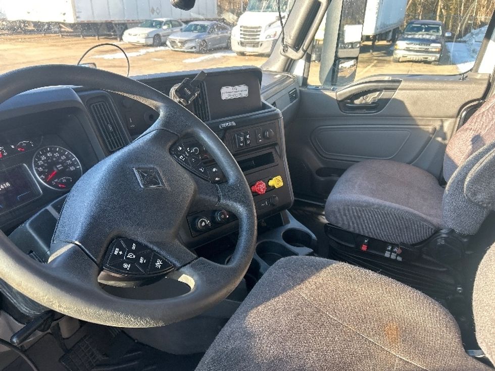 Sleeper Tractor-Heavy Duty Tractors-International-2023-LT625-Memphis-TN-669,419\n\t\tmiles-$ 40,500 - Image 10