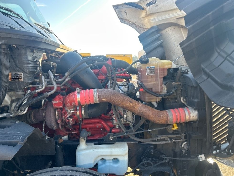 Sleeper Tractor-Heavy Duty Tractors-International-2023-LT625-Memphis-TN-669,419\n\t\tmiles-$ 40,500 - Image 20