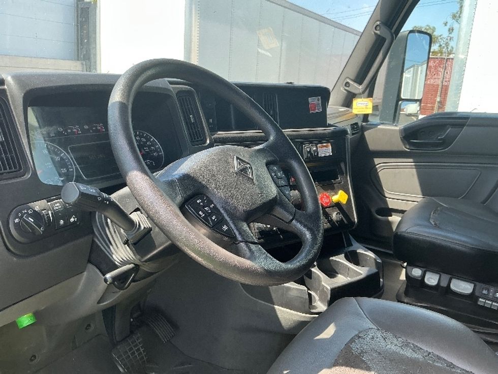 Sleeper Tractor-Heavy Duty Tractors-International-2023-LT625-Montebello-CA-501,247\n\t\tmiles-$ 52,500 - Image 10