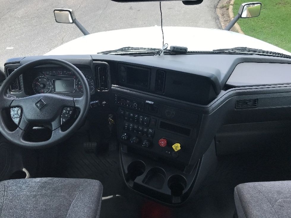 Sleeper Tractor-Heavy Duty Tractors-International-2023-LT625-Montgomery-AL-564,076\n\t\tmiles-$ 66,250 - Image 12