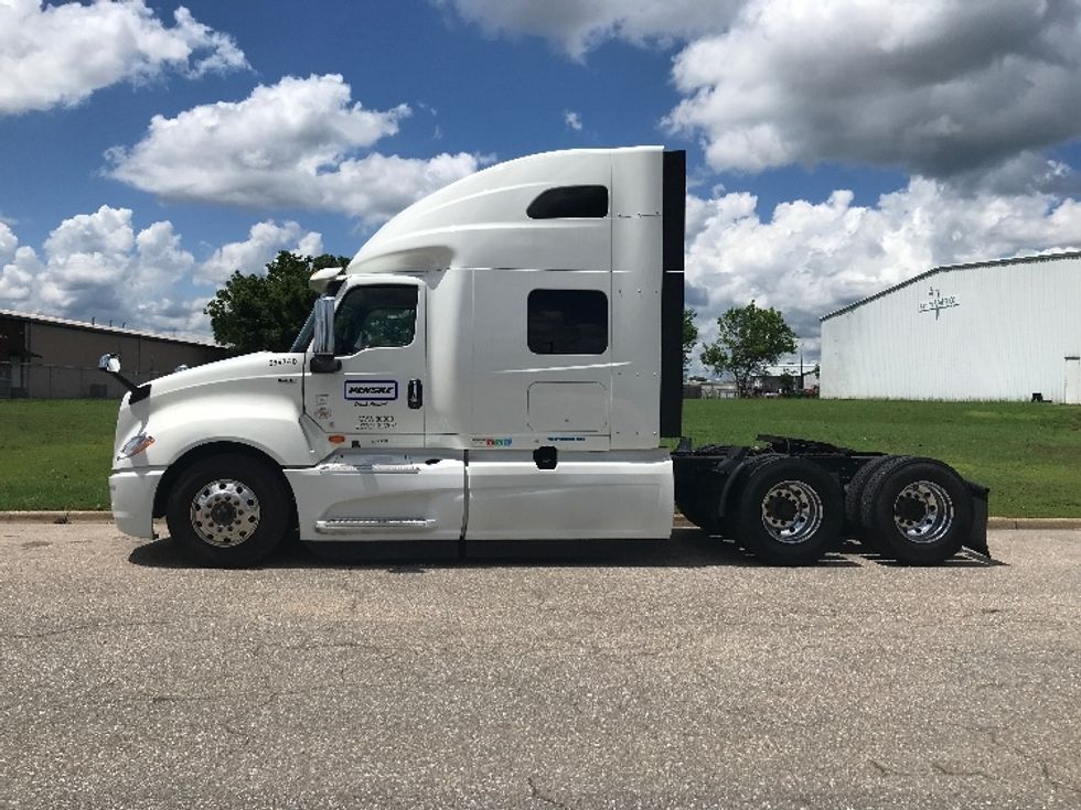 Sleeper Tractor-Heavy Duty Tractors-International-2023-LT625-Montgomery-AL-564,076\n\t\tmiles-$ 66,250 - Image 4