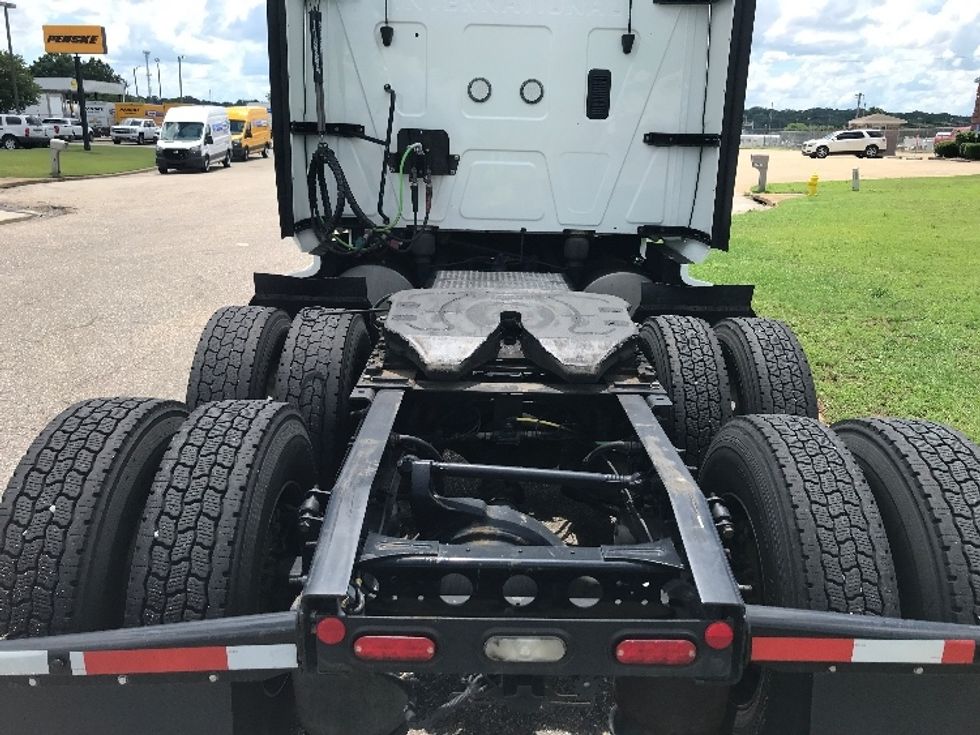 Sleeper Tractor-Heavy Duty Tractors-International-2023-LT625-Montgomery-AL-564,076\n\t\tmiles-$ 66,250 - Image 6
