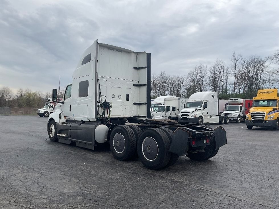 Sleeper Tractor-Heavy Duty Tractors-International-2023-LT625-Mount Pleasant-PA-743,985\n\t\tmiles-$ 34,000 - Image 5