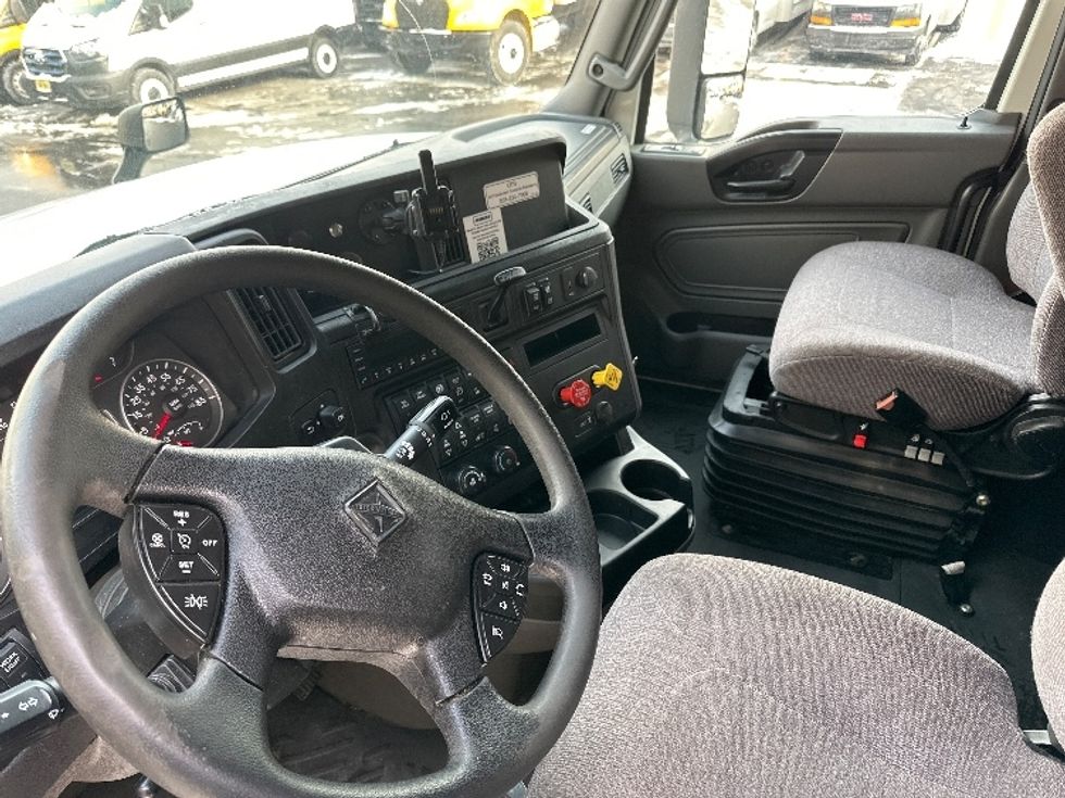 Sleeper Tractor-Heavy Duty Tractors-International-2023-LT625-North Bergen-NJ-651,529\n\t\tmiles-$ 40,750 - Image 10