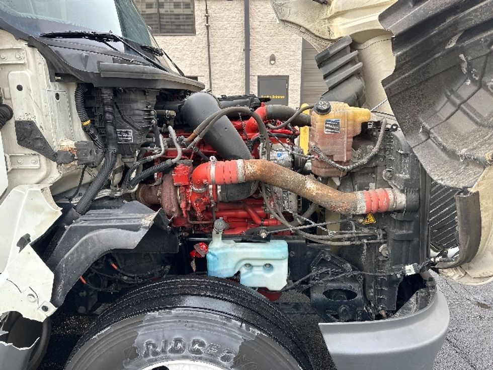 Sleeper Tractor-Heavy Duty Tractors-International-2023-LT625-North Bergen-NJ-651,529\n\t\tmiles-$ 40,750 - Image 20