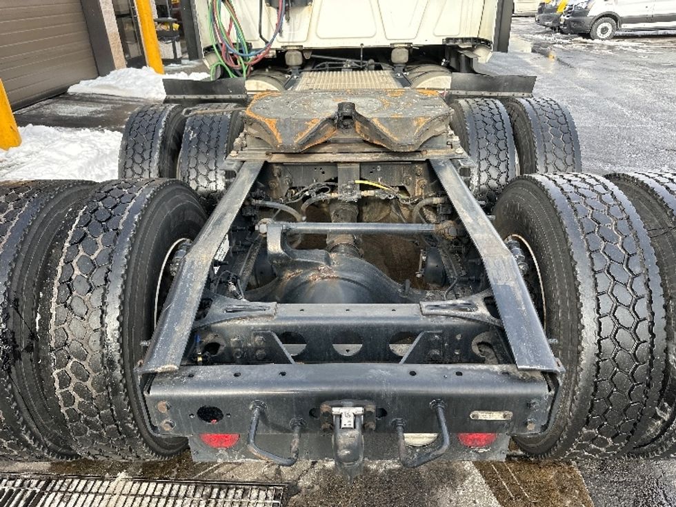 Sleeper Tractor-Heavy Duty Tractors-International-2023-LT625-North Bergen-NJ-651,529\n\t\tmiles-$ 40,750 - Image 6