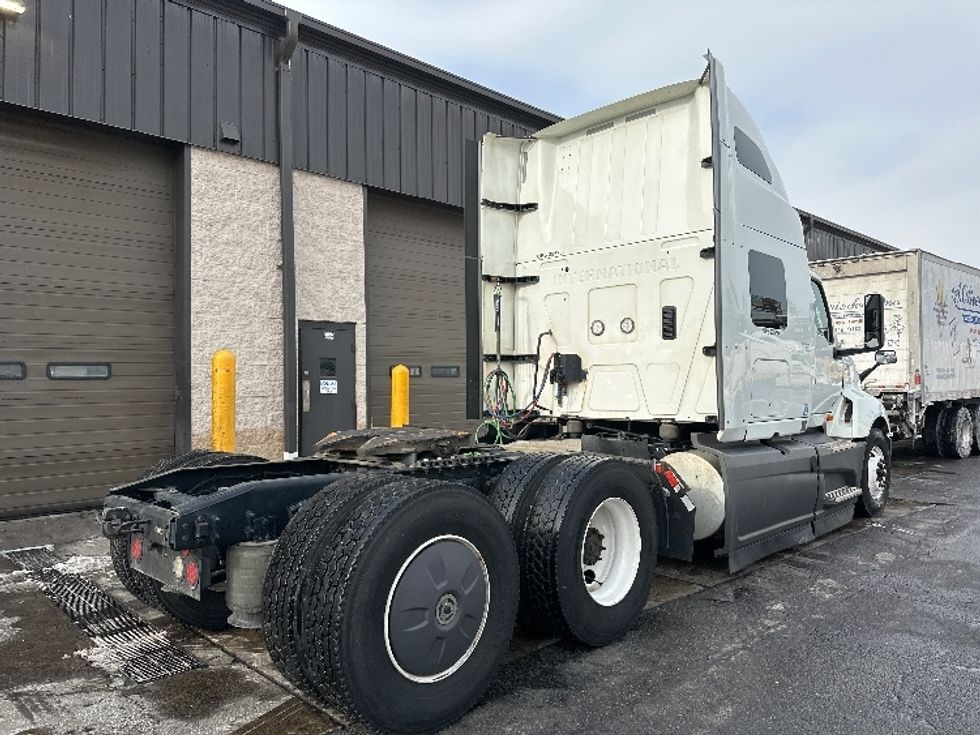 Sleeper Tractor-Heavy Duty Tractors-International-2023-LT625-North Bergen-NJ-651,529\n\t\tmiles-$ 40,750 - Image 7