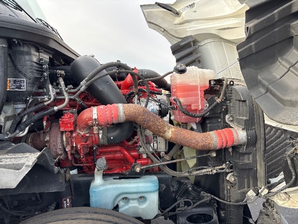 Sleeper Tractor-Heavy Duty Tractors-International-2023-LT625-Obetz-OH-601,297\n\t\tmiles-$ 45,500 - Image 20