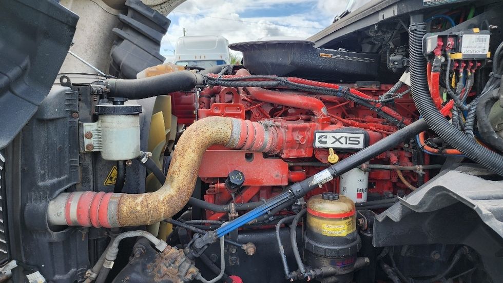 Sleeper Tractor-Heavy Duty Tractors-International-2023-LT625-Ocala-FL-623,165\n\t\tmiles-$ 44,250 - Image 20