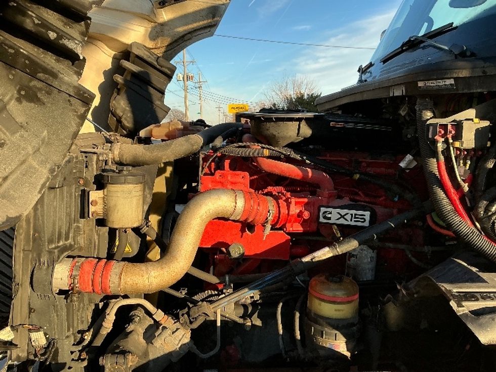 Sleeper Tractor-Heavy Duty Tractors-International-2023-LT625-Omaha-NE-552,710\n\t\tmiles-$ 55,750 - Image 20