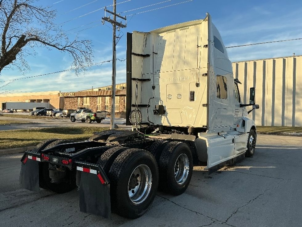 Sleeper Tractor-Heavy Duty Tractors-International-2023-LT625-Omaha-NE-552,710\n\t\tmiles-$ 55,750 - Image 6