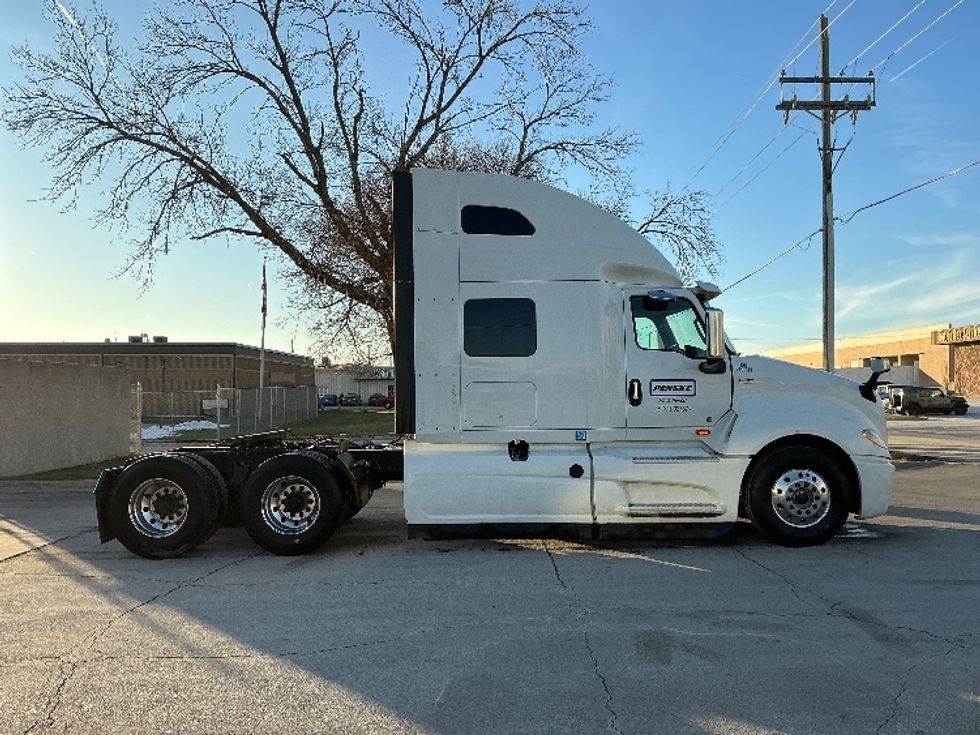 Sleeper Tractor-Heavy Duty Tractors-International-2023-LT625-Omaha-NE-552,710\n\t\tmiles-$ 55,750 - Image 7