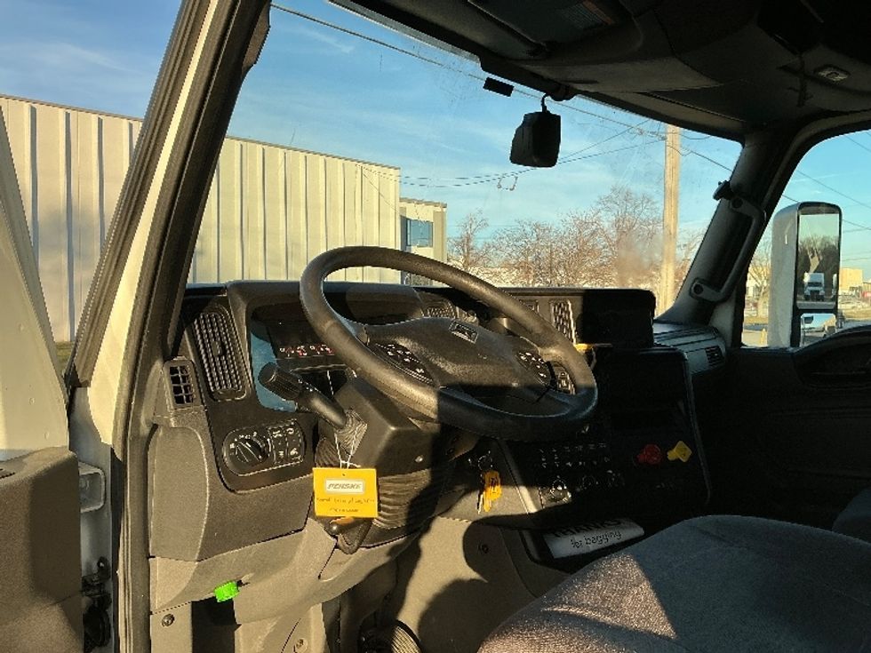 Sleeper Tractor-Heavy Duty Tractors-International-2023-LT625-Omaha-NE-552,710\n\t\tmiles-$ 55,750 - Image 9