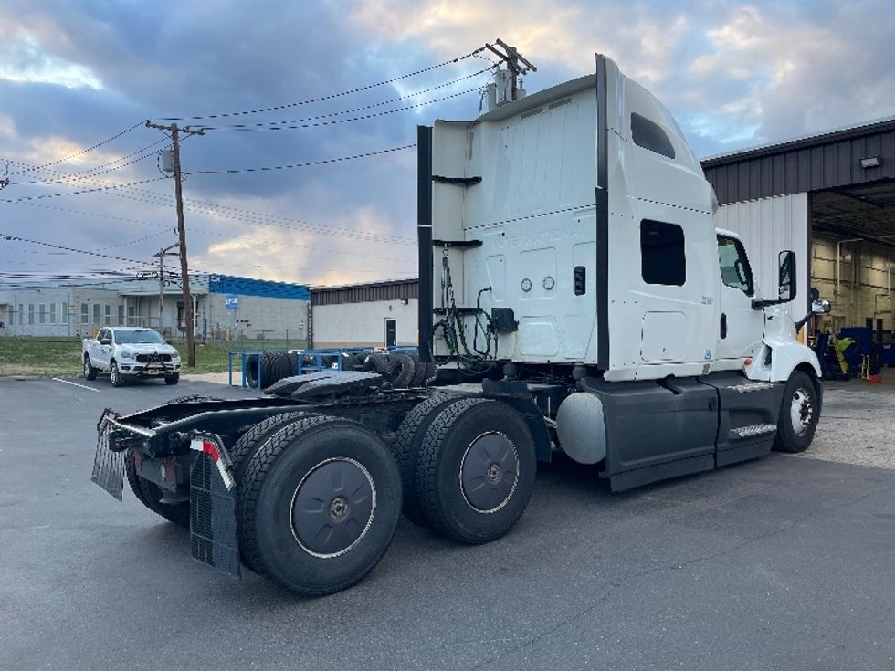 Sleeper Tractor-Heavy Duty Tractors-International-2023-LT625-Pennsauken-NJ-595,030\n\t\tmiles-$ 45,750 - Image 7