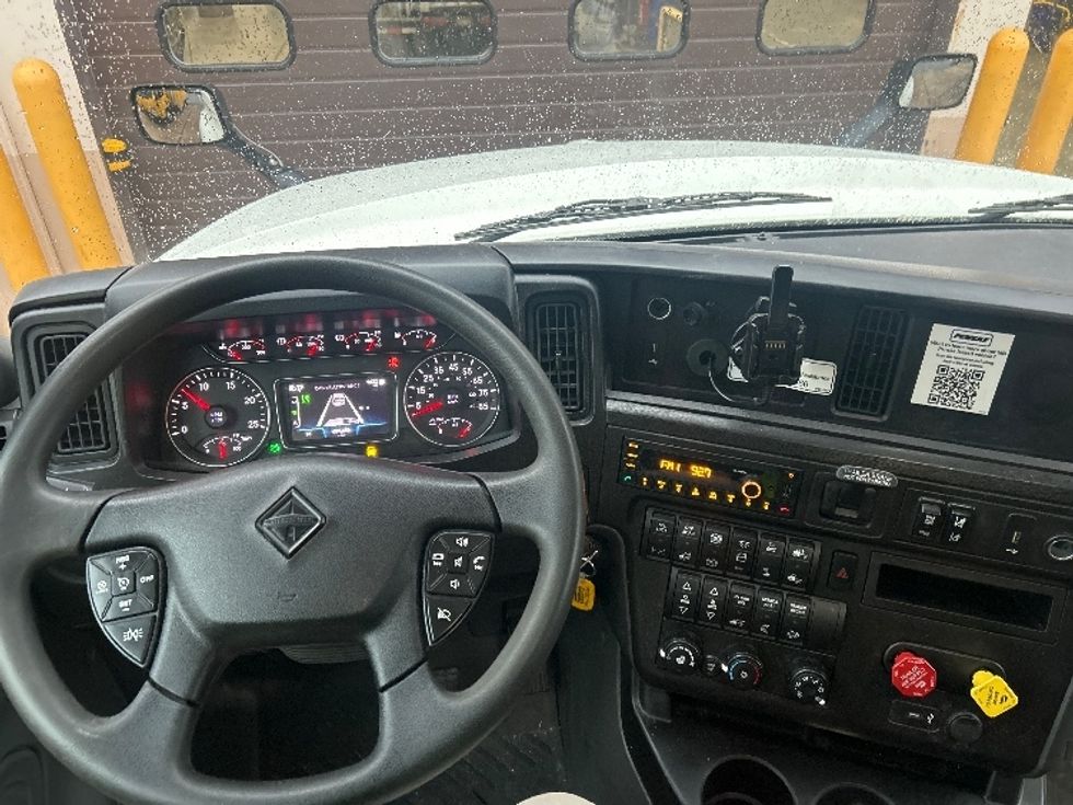 Sleeper Tractor-Heavy Duty Tractors-International-2023-LT625-Pennsauken-NJ-603,754\n\t\tmiles-$ 45,250 - Image 11