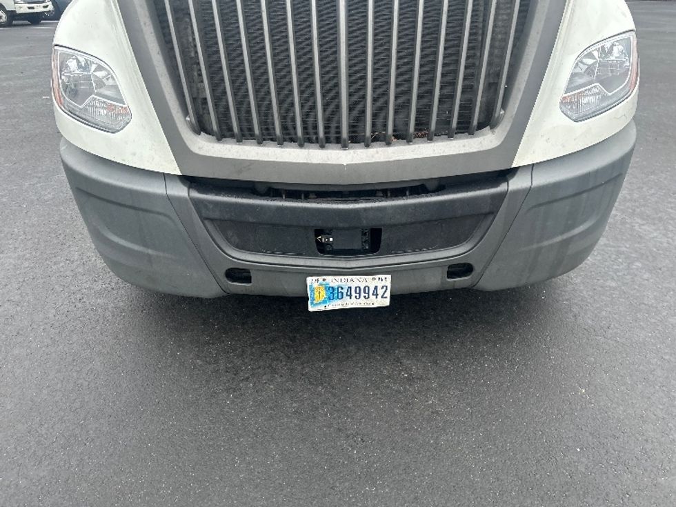 Sleeper Tractor-Heavy Duty Tractors-International-2023-LT625-Pennsauken-NJ-603,754\n\t\tmiles-$ 45,250 - Image 22