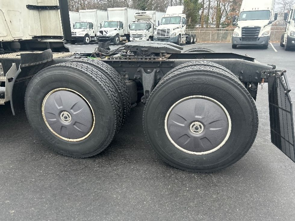 Sleeper Tractor-Heavy Duty Tractors-International-2023-LT625-Pennsauken-NJ-603,754\n\t\tmiles-$ 45,250 - Image 24