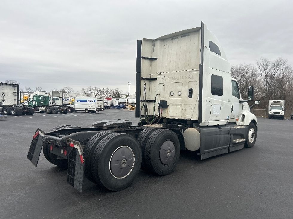Sleeper Tractor-Heavy Duty Tractors-International-2023-LT625-Pennsauken-NJ-603,754\n\t\tmiles-$ 45,250 - Image 7