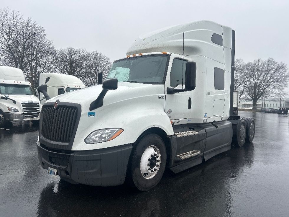 Sleeper Tractor-Heavy Duty Tractors-International-2023-LT625-Pennsauken-NJ-703,499\n\t\tmiles-$ 35,750 - Image 3